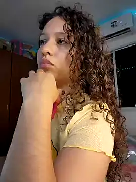 Shara dreams online show from December 17, 10:54 pm