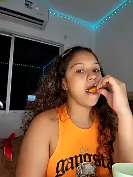 Shara dreams online show from January 9, 2:01 am