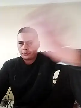 Snapshot of Iml22m chatting on February 11, 3:50 pm Iml22m online show from February 11, 3:50 pm