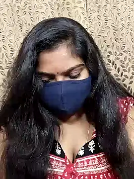 Snapshot of Your-mohana chatting on December 19, 1:40 pm Your-mohana online show from December 19, 1:40 pm