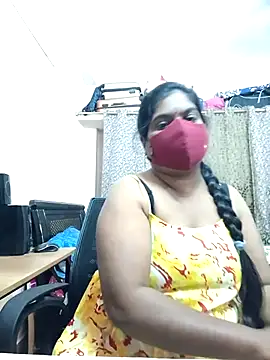 Snapshot of Your-mohana chatting on December 2, 5:52 pm Your-mohana online show from December 2, 5:52 pm
