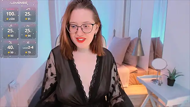 Charmy Gracy online show from February 28, 6:43 am