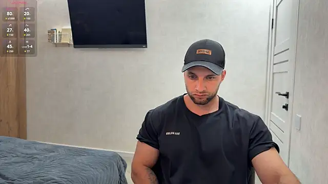 Snapshot of michaelbradleu chatting on July 23, 7:45 pm michaelbradleu online show from July 23, 7:45 pm