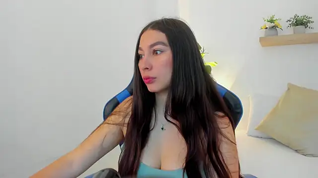 bella 99  online show from July 27, 11:39 am