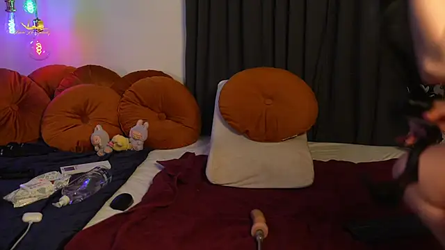 lacie le beauty online show from September 9, 4:39 pm