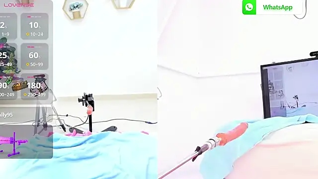 Snapshot of naty_girl_ chatting on January 22, 6:31 am naty girl  online show from January 22, 6:31 am