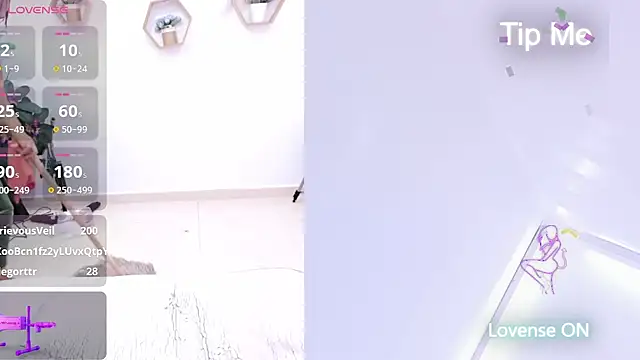 Snapshot of naty_girl_ chatting on February 25, 10:37 am naty girl  online show from February 25, 10:37 am