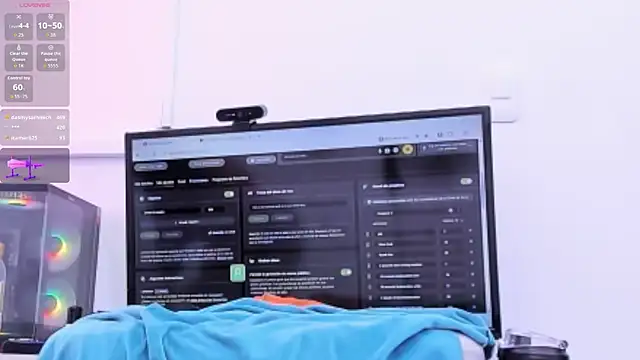 Snapshot of naty_girl_ chatting on October 9, 12:36 pm naty girl  online show from October 9, 12:36 pm