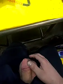 Snapshot of WhiteMeat069 chatting on March 1, 4:15 am WhiteMeat069 online show from March 1, 4:15 am