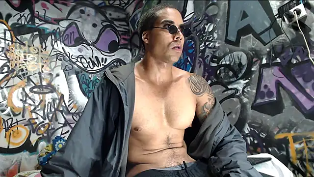 Justin Frank online show from March 2, 10:59 pm