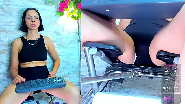 Snapshot of Amelia_Myers chatting on October 7, 8:17 pm Amelia Myers online show from October 7, 8:17 pm