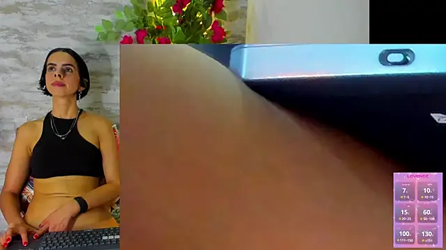 Snapshot of Amelia_Myers chatting on December 4, 10:51 pm Amelia Myers online show from December 4, 10:51 pm