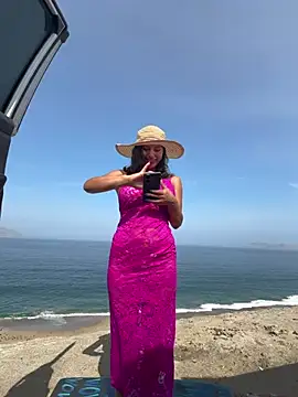 sexi noemi online show from April 7, 2:28 pm