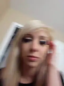 Snapshot of AmethystFoxx chatting on September 9, 5:34 pm AmethystFoxx online show from September 9, 5:34 pm