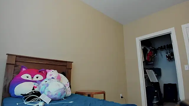 Snapshot of AmethystFoxx chatting on October 2, 7:32 pm AmethystFoxx online show from October 2, 7:32 pm