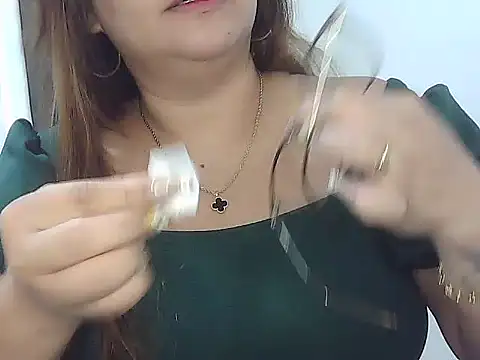 wild amber25 online show from January 13, 6:46 pm