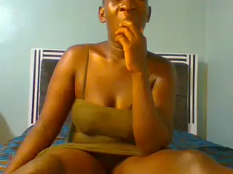 Snapshot of blackcuteebony chatting on February 9, 10:43 pm blackcuteebony online show from February 9, 10:43 pm