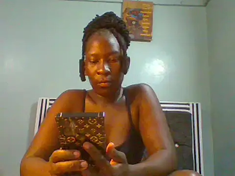 Snapshot of blackcuteebony chatting on March 2, 9:22 pm blackcuteebony online show from March 2, 9:22 pm
