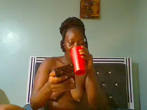 Snapshot of blackcuteebony chatting on March 6, 6:52 am blackcuteebony online show from March 6, 6:52 am