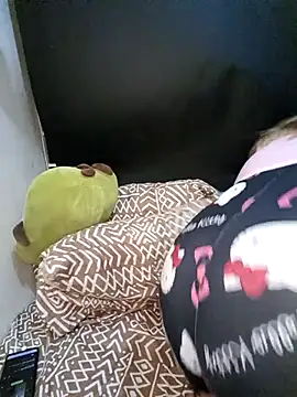 Sweet asian kylie online show from October 19, 5:35 pm