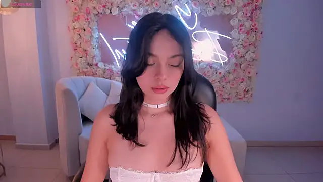 NaomiSainz online show from February 18, 11:44 am