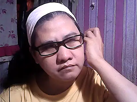 Snapshot of sweetsosie18 chatting on September 18, 12:07 pm sweetsosie18 online show from September 18, 12:07 pm