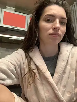 SeducingYoghourt online show from January 17, 3:00 pm