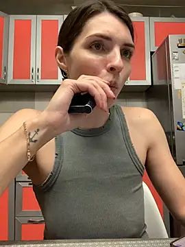 SeducingYoghourt online show from February 8, 4:25 pm