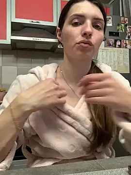 SeducingYoghourt online show from March 4, 3:59 pm