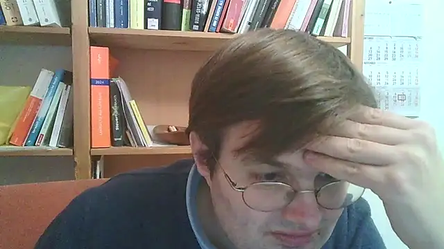 Snapshot of makau1 chatting on December 4, 10:18 pm makau1 online show from December 4, 10:18 pm