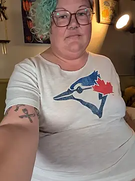 Snapshot of PotOfGreer chatting on November 1, 12:12 am PotOfGreer online show from November 1, 12:12 am