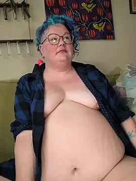 Snapshot of PotOfGreer chatting on November 12, 7:13 pm PotOfGreer online show from November 12, 7:13 pm