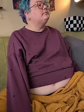 Snapshot of PotOfGreer chatting on November 20, 5:34 pm PotOfGreer online show from November 20, 5:34 pm