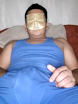 Efrain2090 online show from November 7, 7:08 am