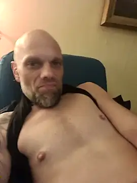 Ladyshaker82 online show from March 2, 11:11 pm