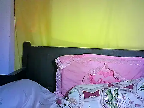 Snapshot of boobsiness chatting on September 16, 9:21 am boobsiness online show from September 16, 9:21 am