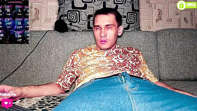 DavidCarroll online show from April 2, 8:39 pm