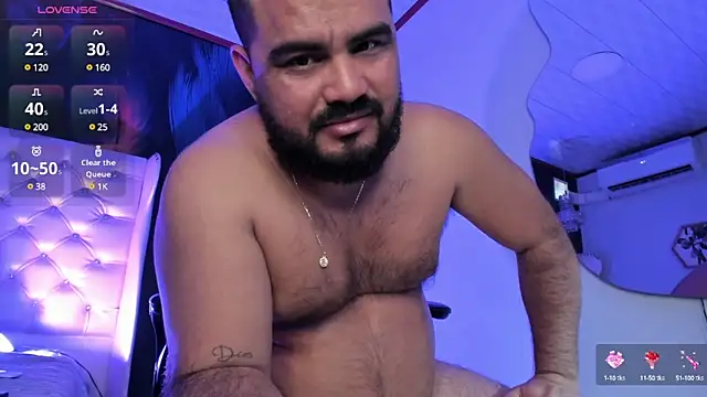 MichaelBear  online show from March 14, 6:39 pm