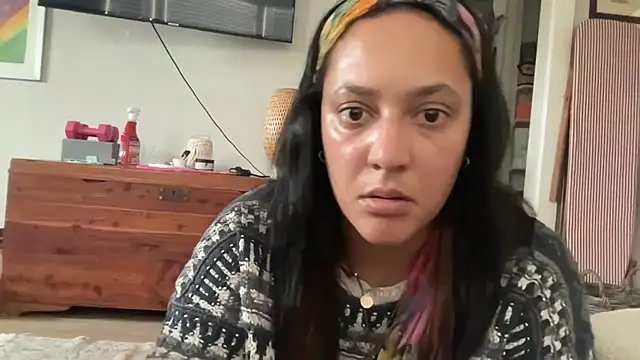 dreamyriri online show from February 11, 10:48 pm