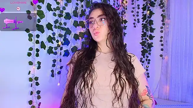 Samii Evans online show from January 17, 11:30 pm