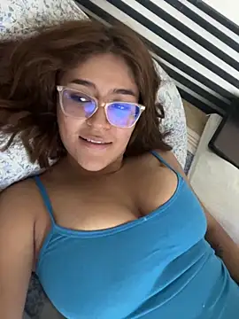 Snapshot of Juliana_News chatting on September 12, 3:17 am Juliana News online show from September 12, 3:17 am