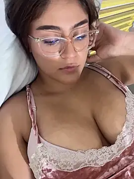 Snapshot of Juliana_News chatting on September 23, 2:47 am Juliana News online show from September 23, 2:47 am