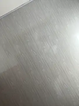 Snapshot of Juliana_News chatting on December 1, 3:39 pm Juliana News online show from December 1, 3:39 pm