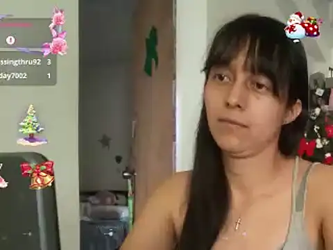 Moon lunita online show from December 16, 8:58 pm