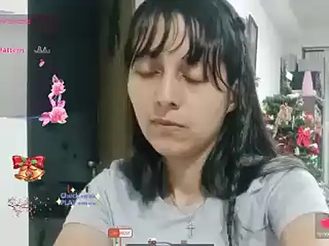 Moon lunita online show from January 4, 11:38 pm