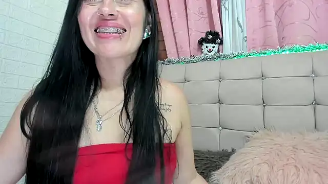 Snapshot of Tania_mature chatting on December 27, 1:11 am Tania mature online show from December 27, 1:11 am