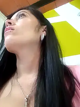 Snapshot of Tania_mature chatting on January 7, 7:06 pm Tania mature online show from January 7, 7:06 pm