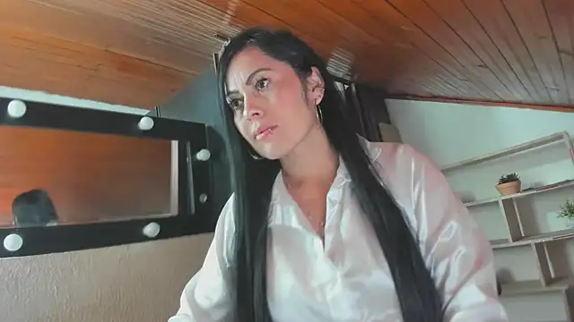 Snapshot of Tania_mature chatting on January 28, 7:10 pm Tania mature online show from January 28, 7:10 pm