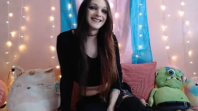 LilyLickt online show from January 6, 6:20 pm