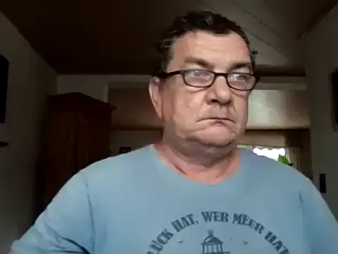 Snapshot of Nobbie444 chatting on July 7, 12:53 pm Nobbie444 online show from July 7, 12:53 pm
